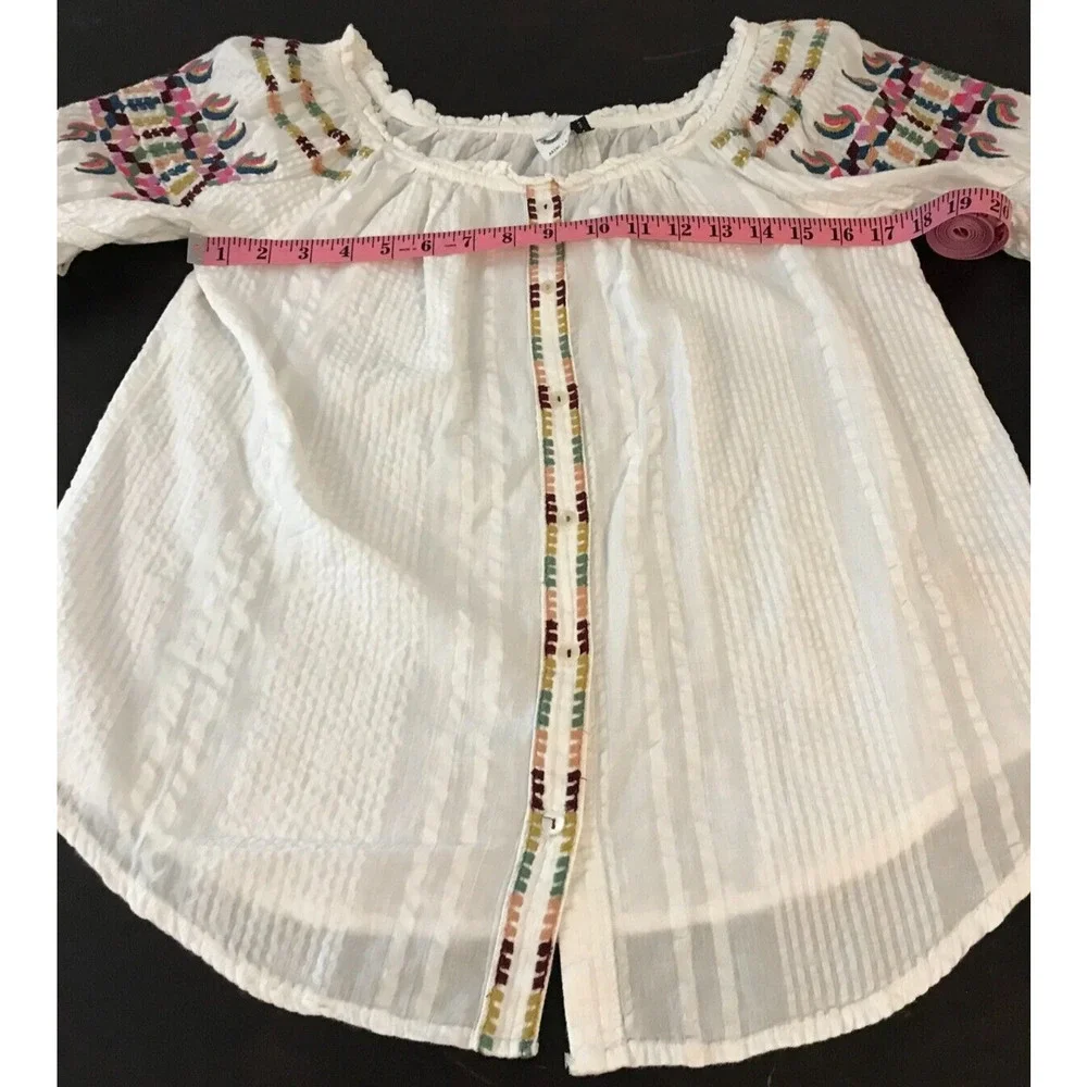Anthropologie Akemi + Kin Pajaro Embroidered Peasant Blouse Size 2 White Boho